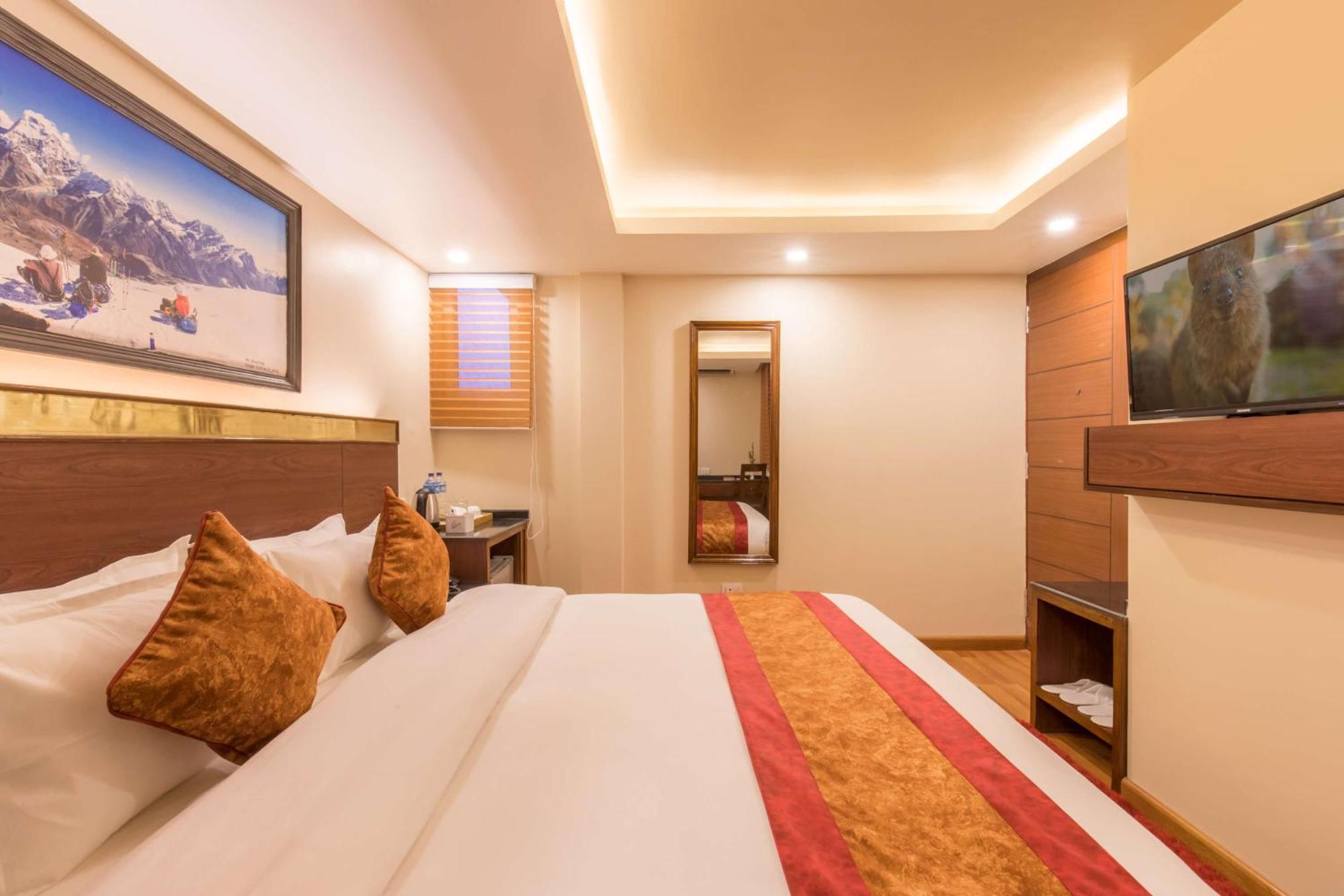 Hotel Infinity International Near Igi Airport New Delhi Exterior photo